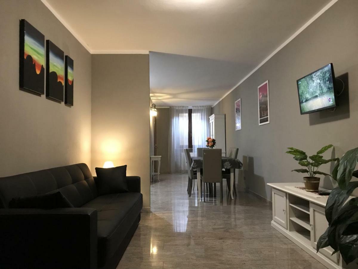 Anfite Apartments Castelletto Песк'єра-дель-Гарда Екстер'єр фото